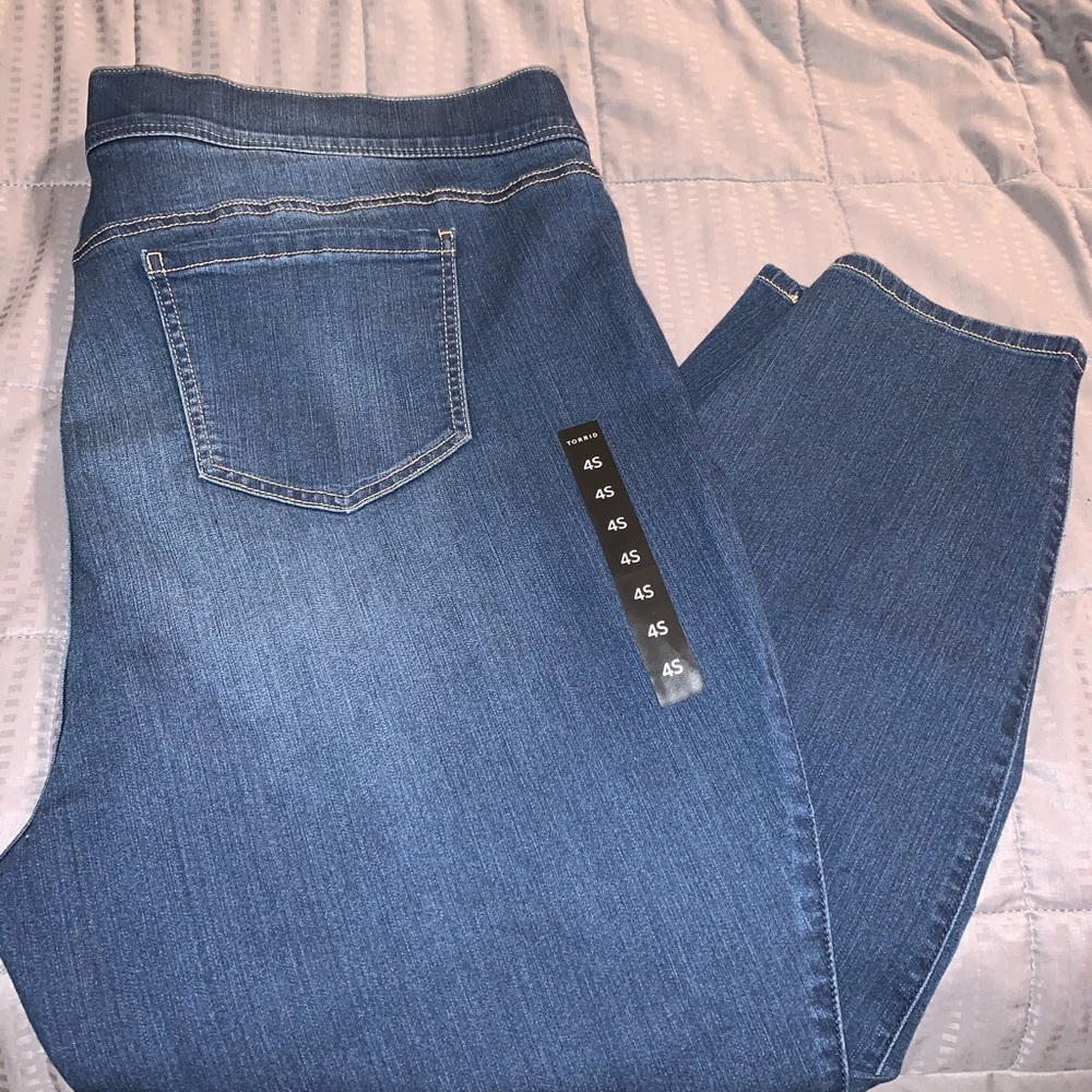 NWT Torrid Jeggings